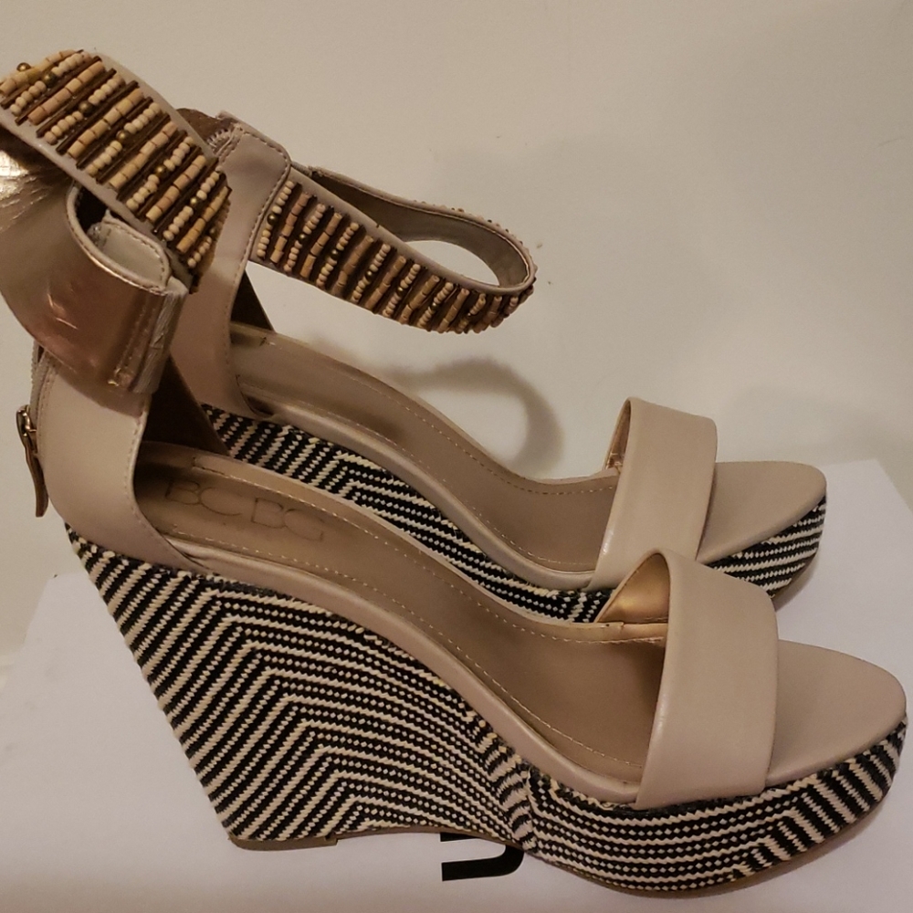 BCBG beaded espadrille wedge heel 5.5 inches